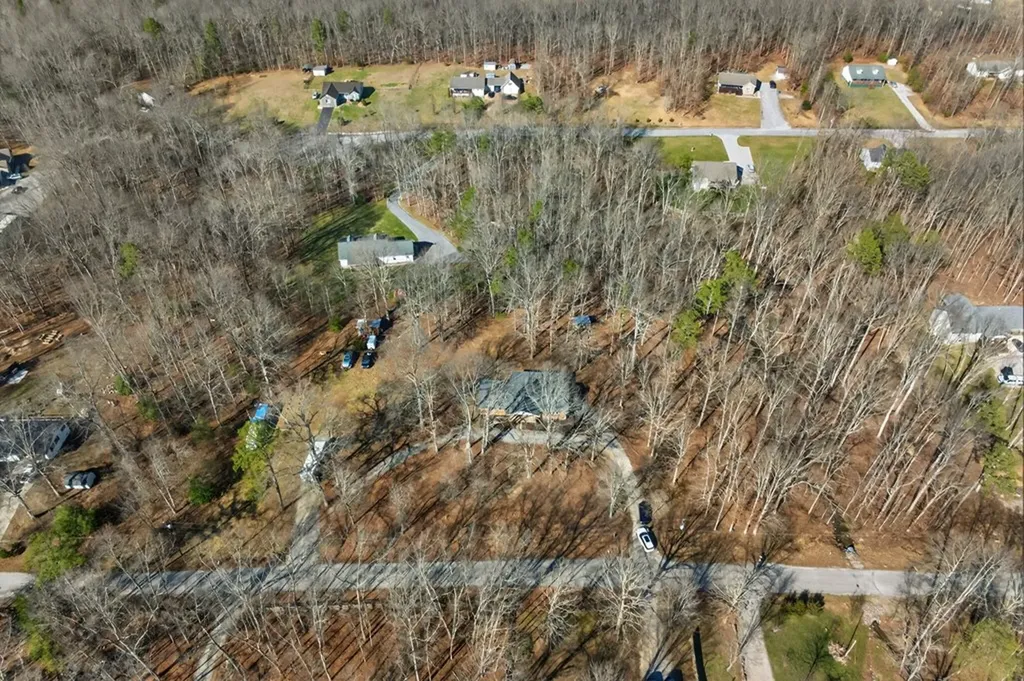 1112 N Shady Lane Clarkrange TN 38553