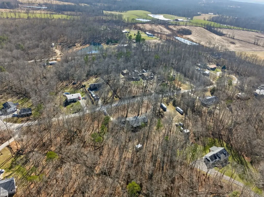 1112 N Shady Lane Clarkrange TN 38553