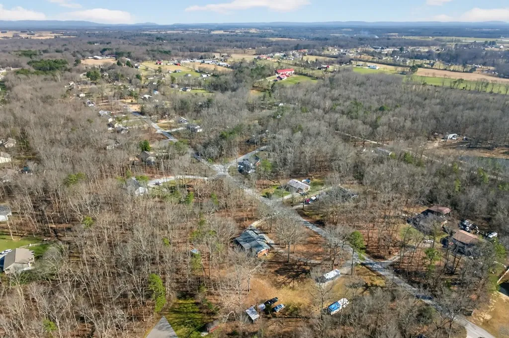 1112 N Shady Lane Clarkrange TN 38553