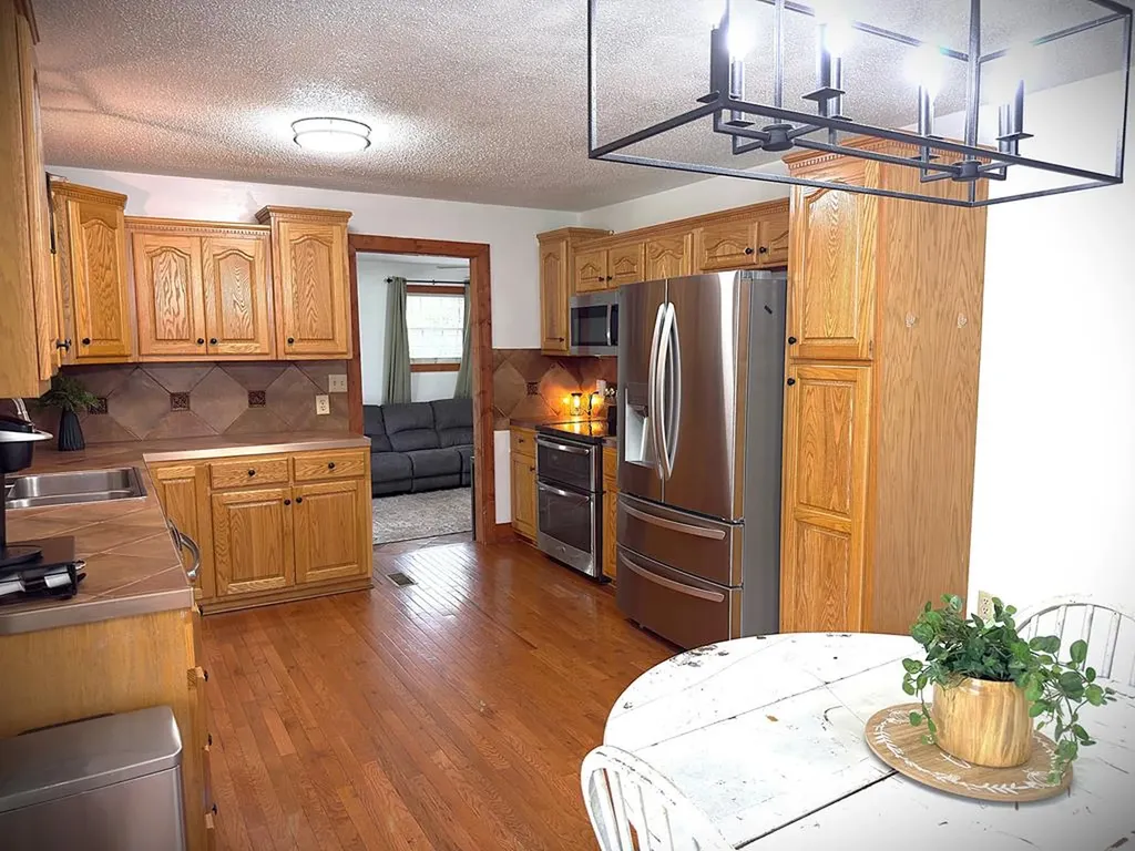 212 Austin Circle Livingston TN 38570