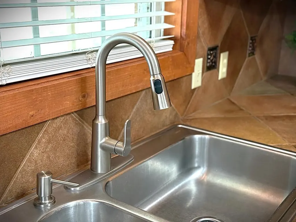 212 Austin Circle Livingston TN 38570