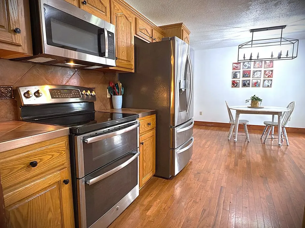 212 Austin Circle Livingston TN 38570