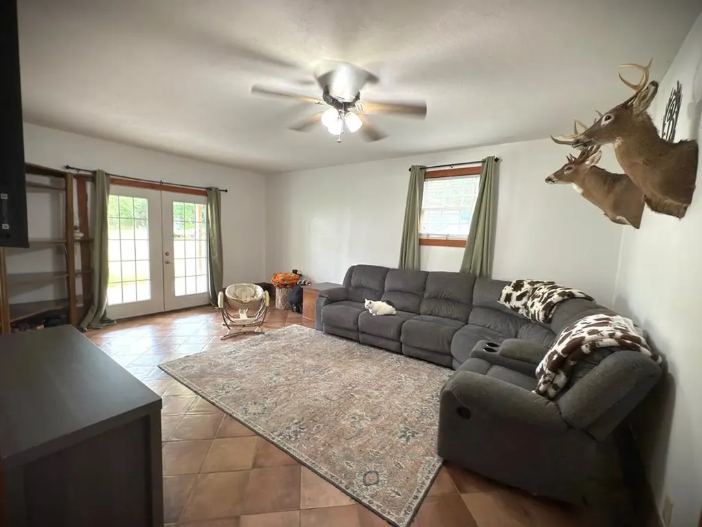 212 Austin Circle Livingston TN 38570