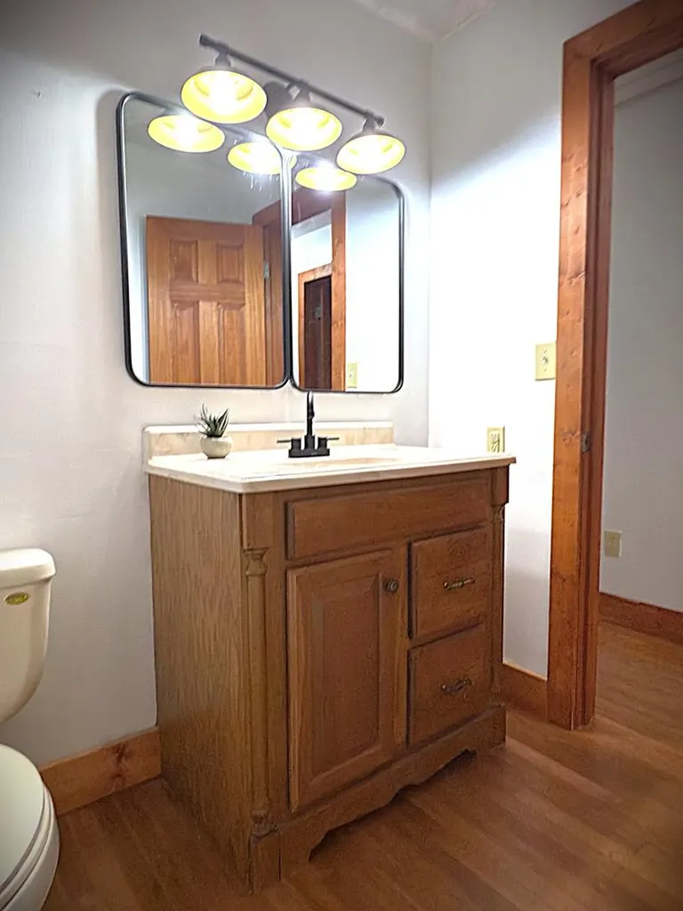 212 Austin Circle Livingston TN 38570