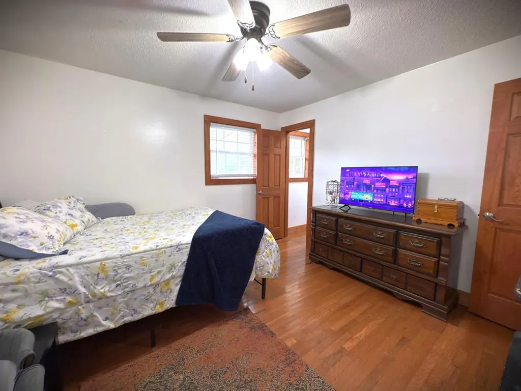 212 Austin Circle Livingston TN 38570