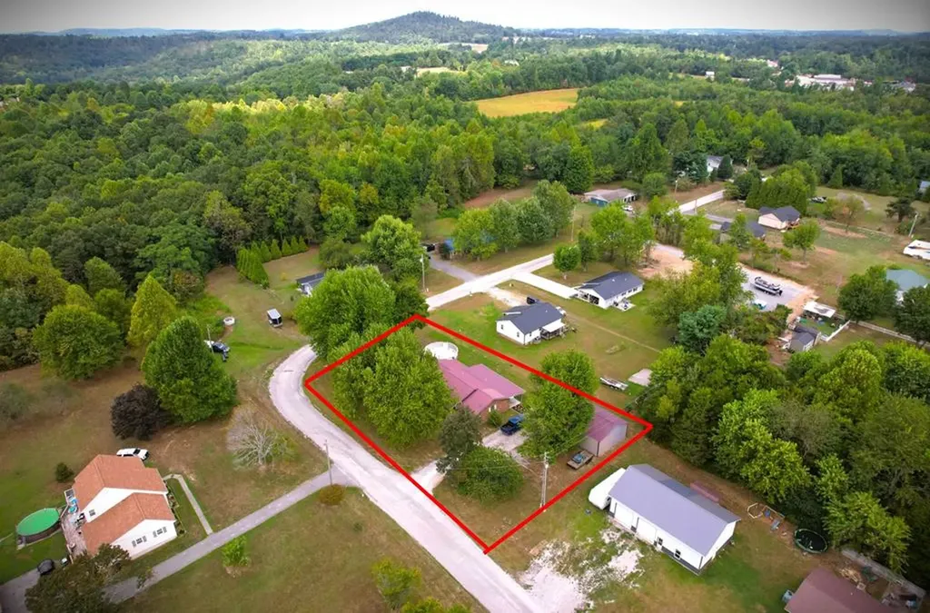 212 Austin Circle Livingston TN 38570