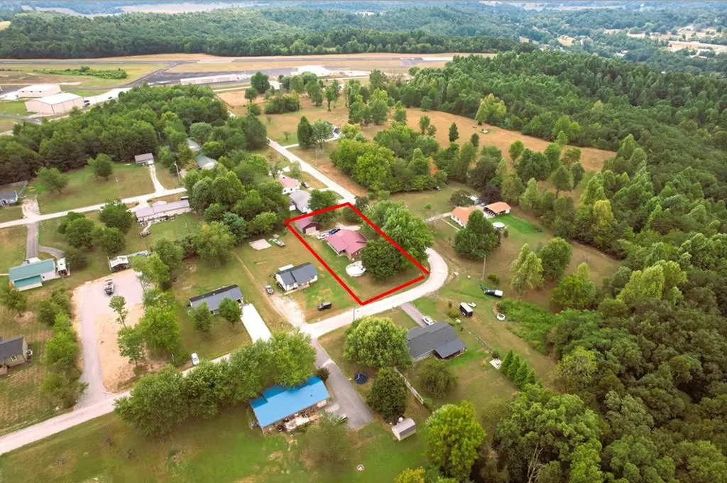 212 Austin Circle Livingston TN 38570