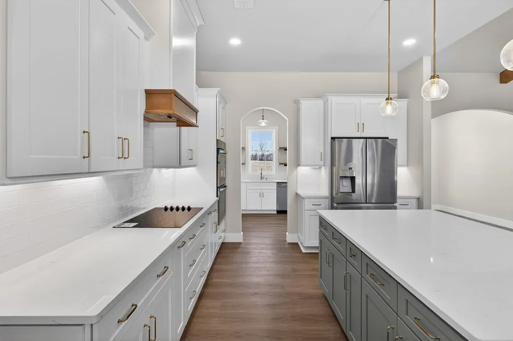 515 Heather Heights Bradyville TN 37026