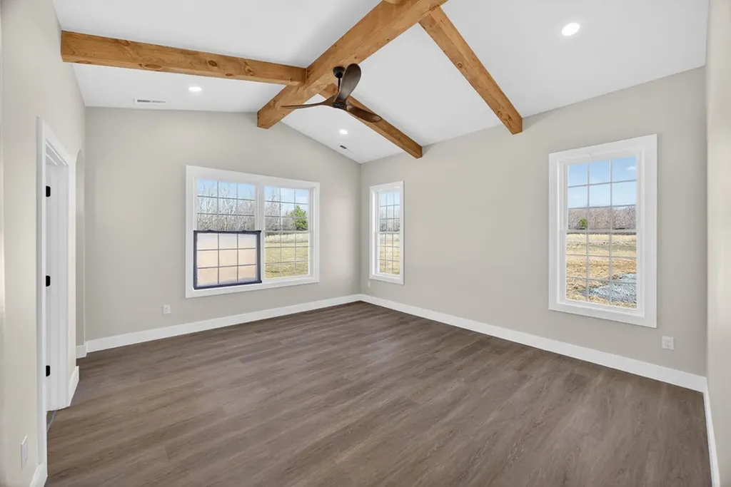 515 Heather Heights Bradyville TN 37026