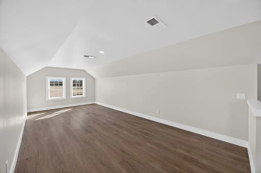 515 Heather Heights Bradyville TN 37026