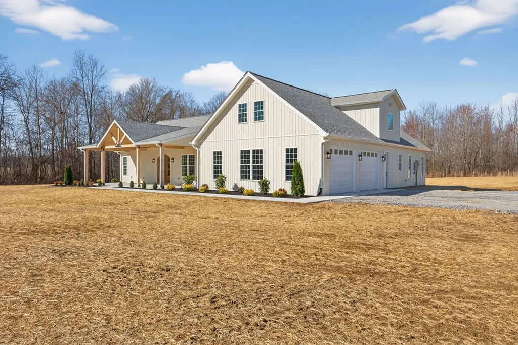 515 Heather Heights Bradyville TN 37026