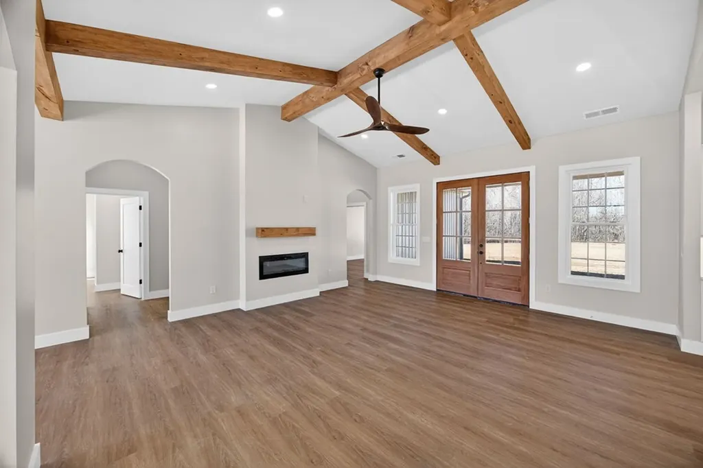 515 Heather Heights Bradyville TN 37026