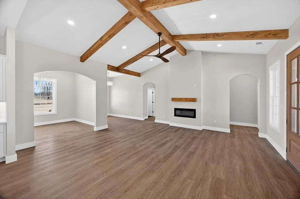 515 Heather Heights Bradyville TN 37026