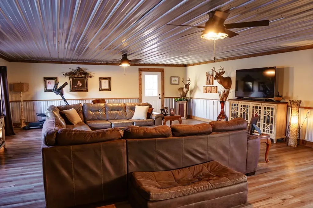 267 Simmons Street Spencer TN 38585