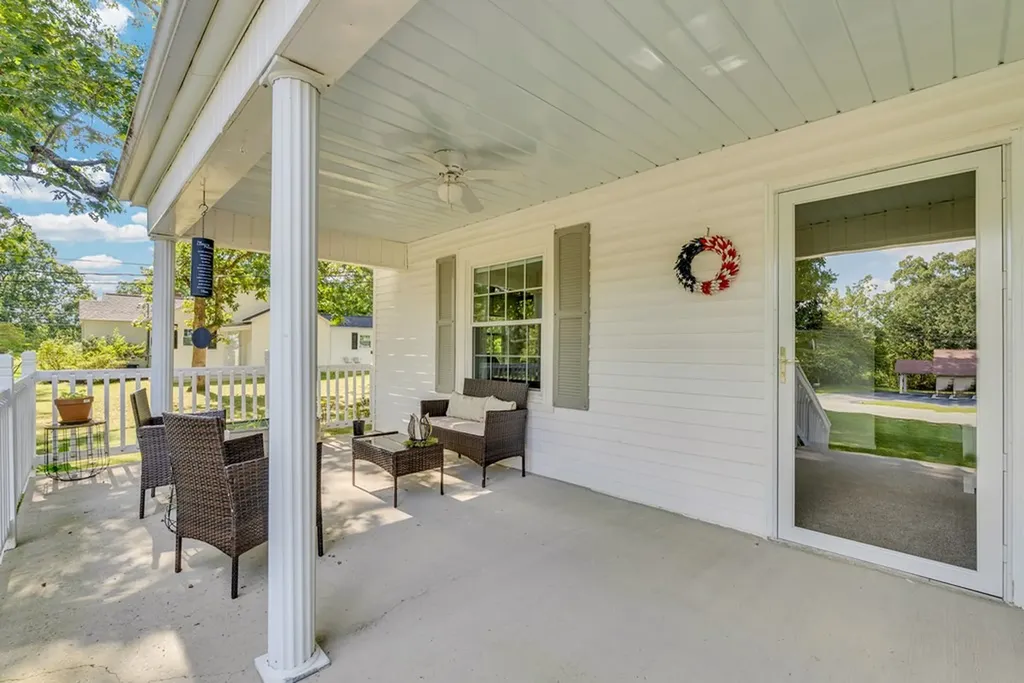 8705 Crossville Highway Sparta TN 38583