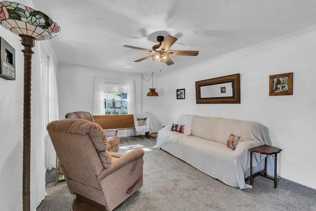 8705 Crossville Highway Sparta TN 38583