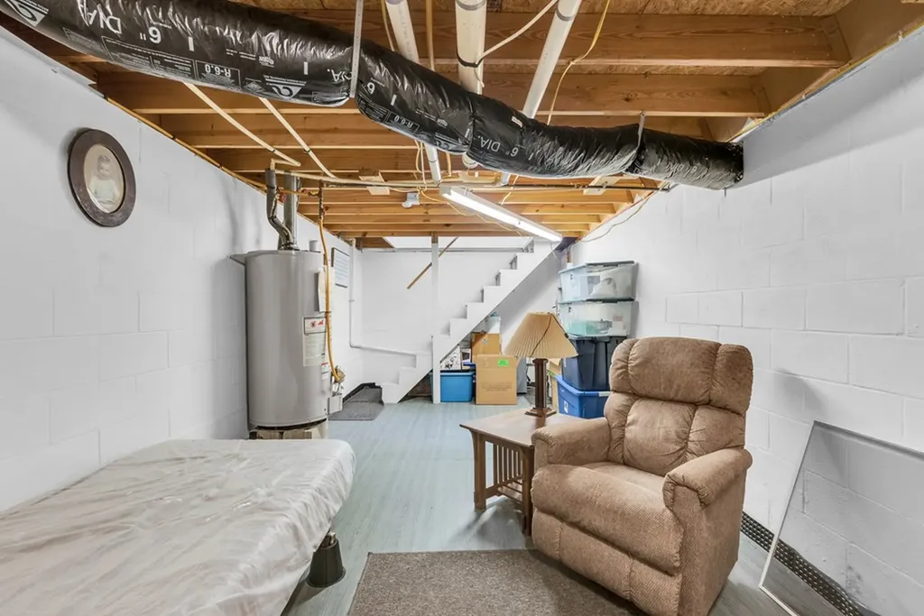 8705 Crossville Highway Sparta TN 38583