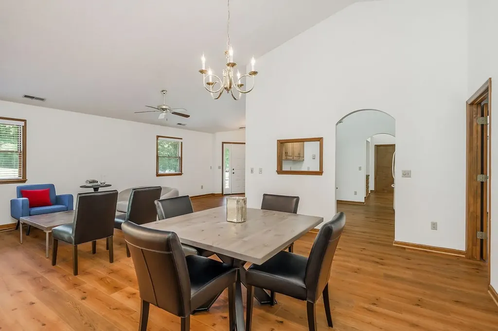 10 Meadows Road Sparta TN 38583-3911