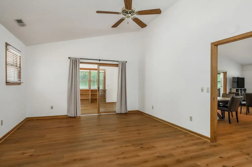 10 Meadows Road Sparta TN 38583-3911