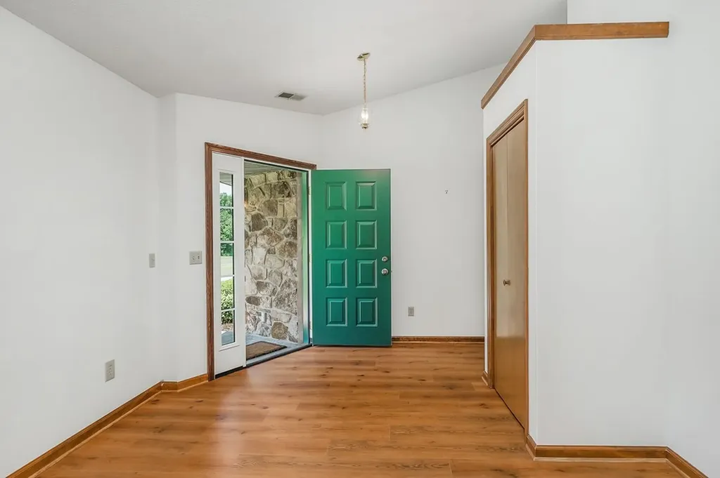 10 Meadows Road Sparta TN 38583-3911