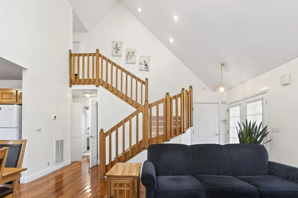 331 E Cove Monterey TN 38574