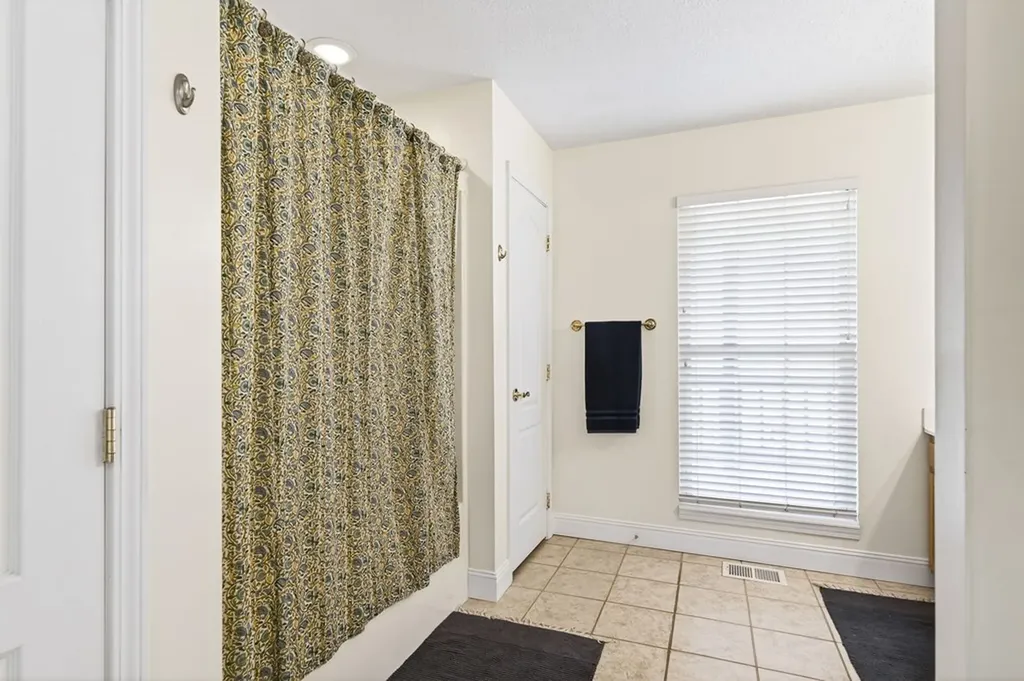 331 E Cove Monterey TN 38574