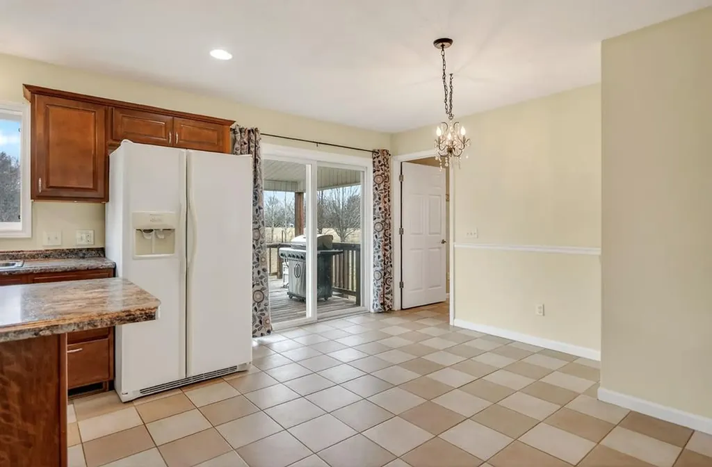 6140 Burgess Falls Road Sparta TN 38583