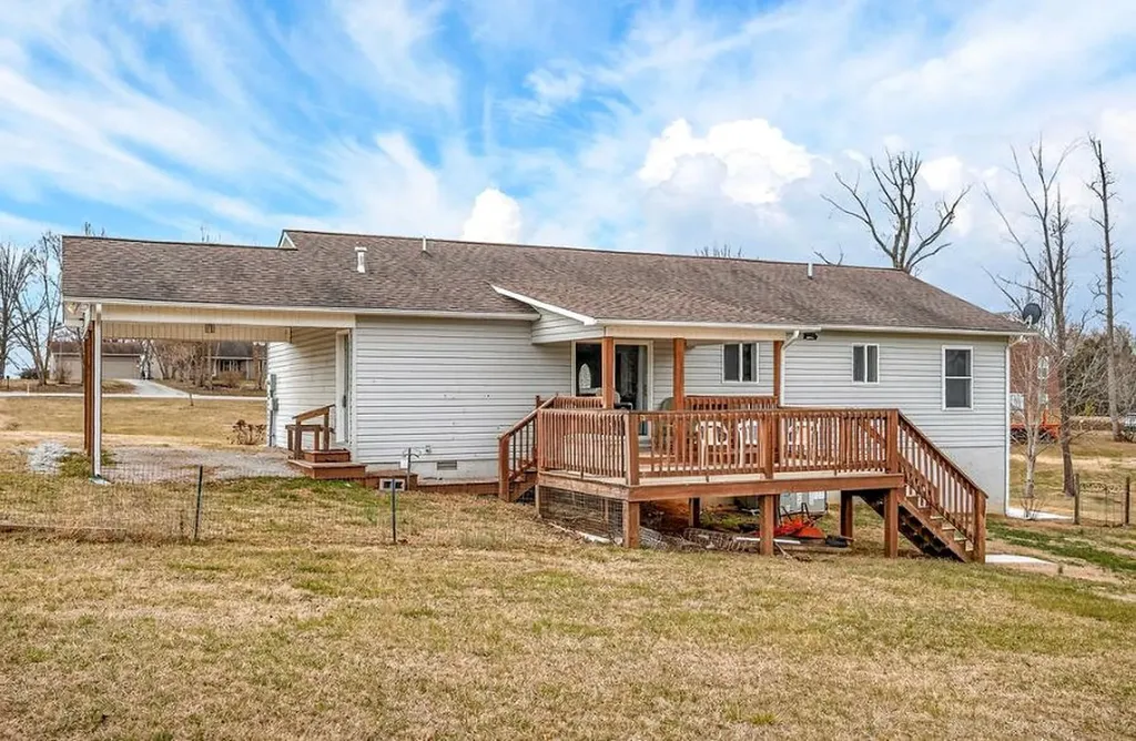 6140 Burgess Falls Road Sparta TN 38583