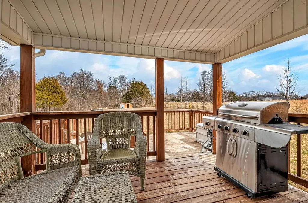 6140 Burgess Falls Road Sparta TN 38583