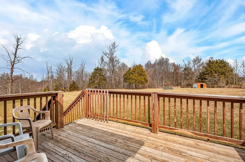 6140 Burgess Falls Road Sparta TN 38583