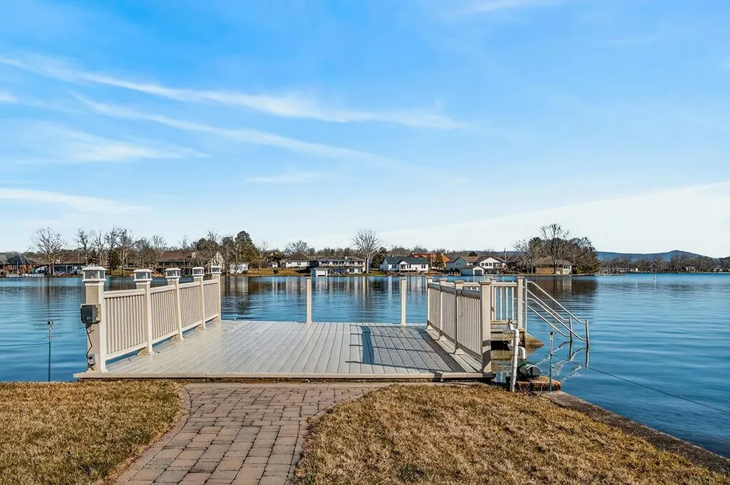 2115 S Ona Road Crossville TN 38572