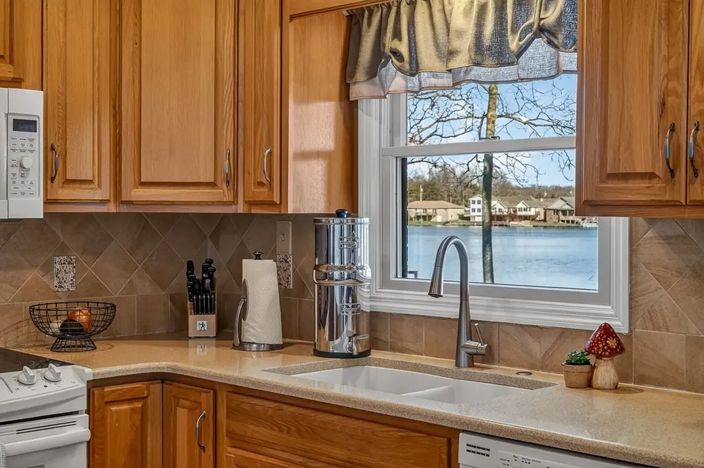 2115 S Ona Road Crossville TN 38572