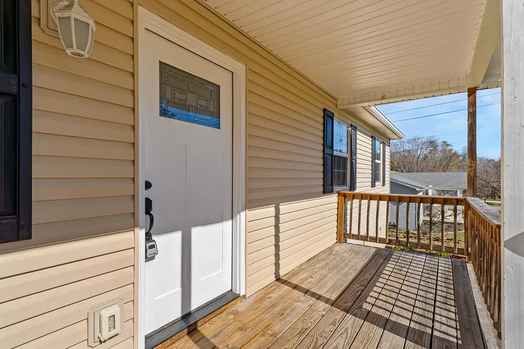 770 E Hudgens Street Cookeville TN 38501