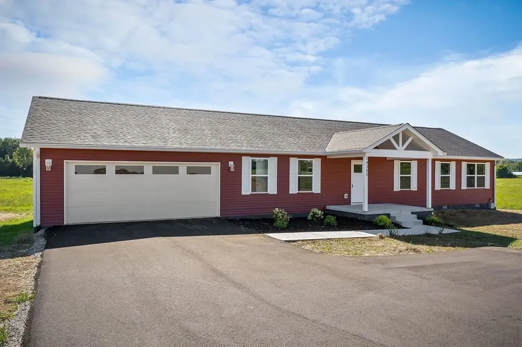 14305 Old Kentucky Road Walling TN 38587