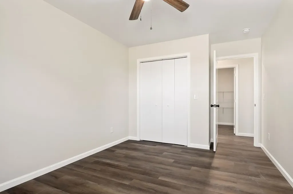 14305 Old Kentucky Road Walling TN 38587