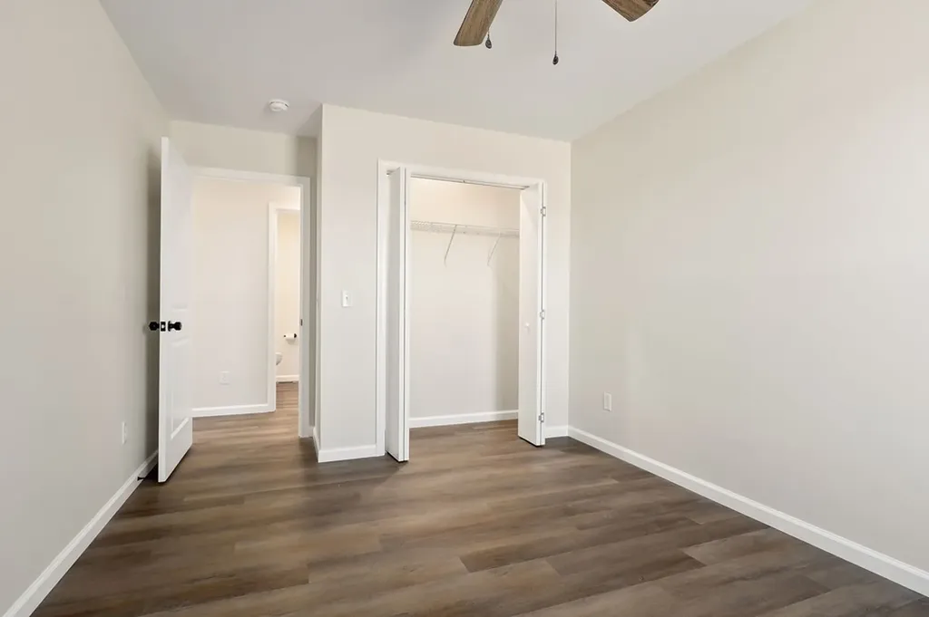 14305 Old Kentucky Road Walling TN 38587