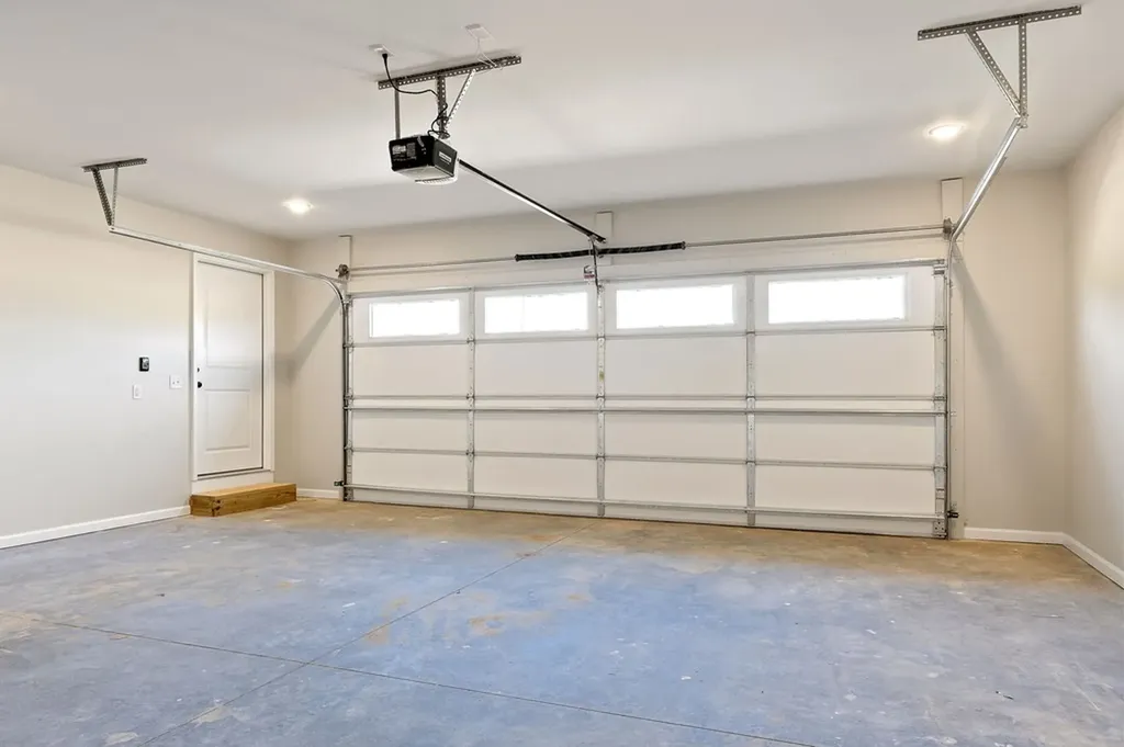 14305 Old Kentucky Road Walling TN 38587