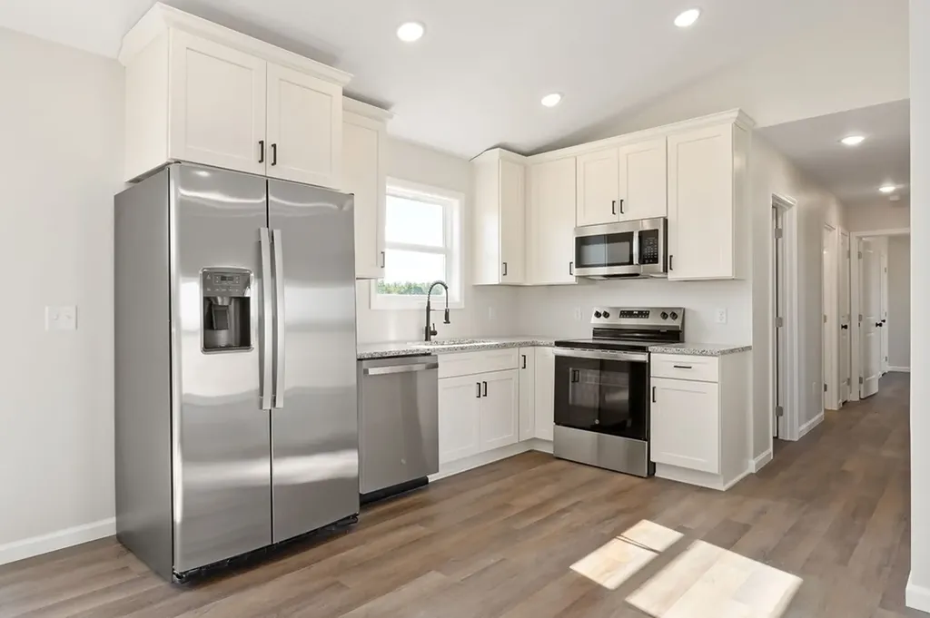 14305 Old Kentucky Road Walling TN 38587