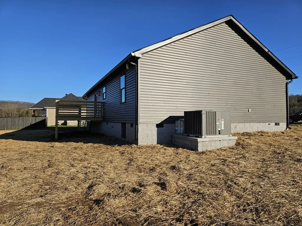 68 Sp Mcclanahan Road Watertown TN 37184