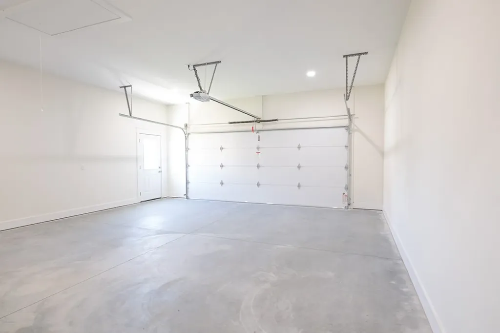 9345 Fox Hill Road Baxter TN 38544