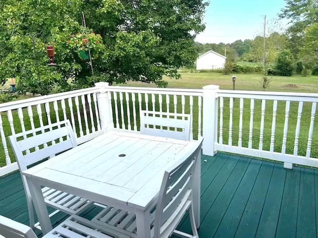 165 Grandview Lane Crossville TN 38571-8265