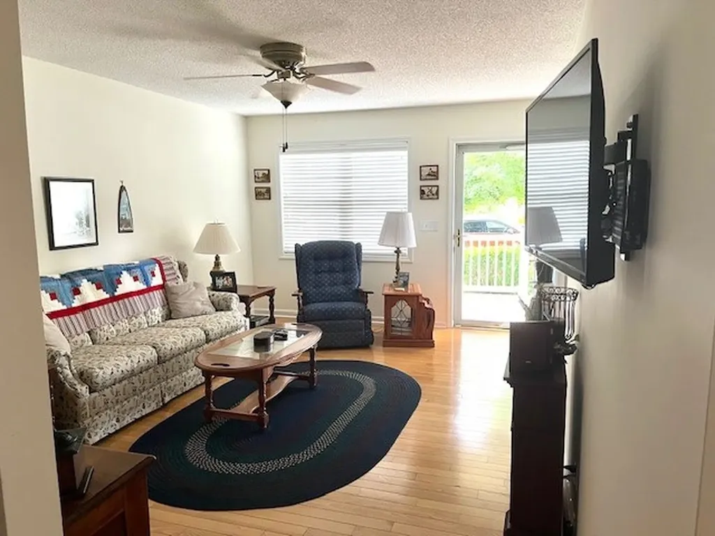 165 Grandview Lane Crossville TN 38571-8265