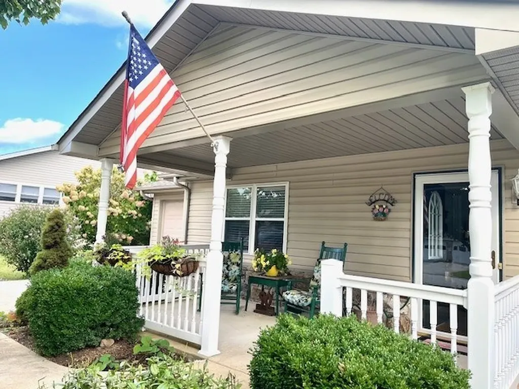 165 Grandview Lane Crossville TN 38571-8265