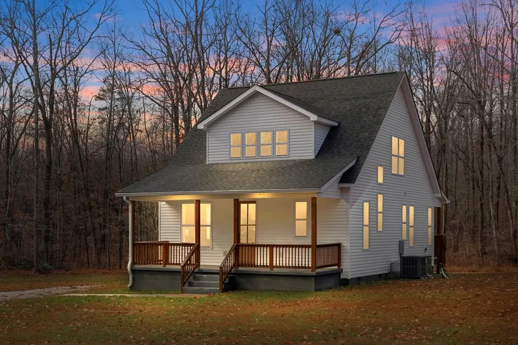 1023 W Laurel Way Monterey TN 38574