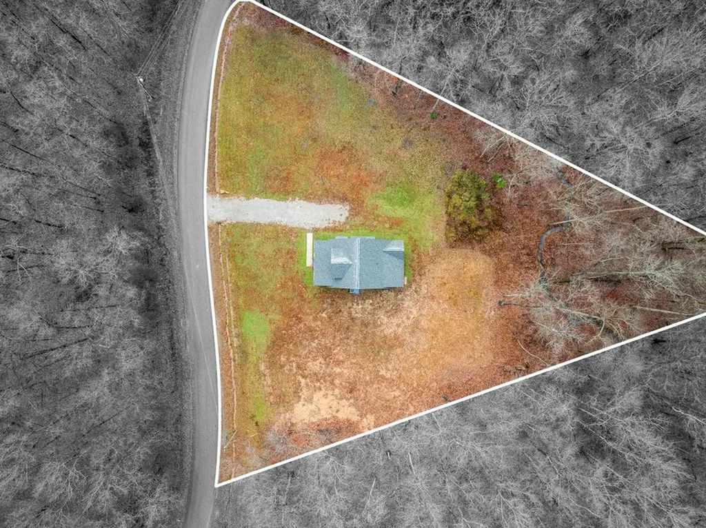 1023 W Laurel Way Monterey TN 38574