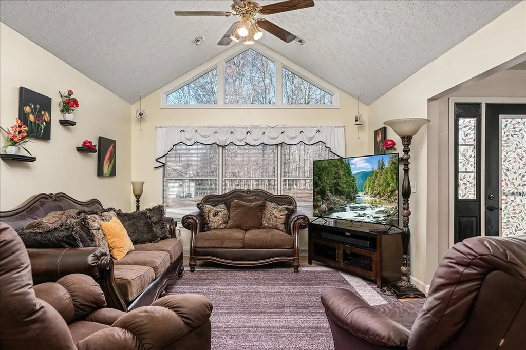 118 Glenwood Drive Crossville TN 38558