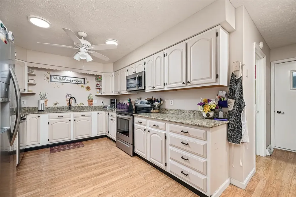 118 Glenwood Drive Crossville TN 38558