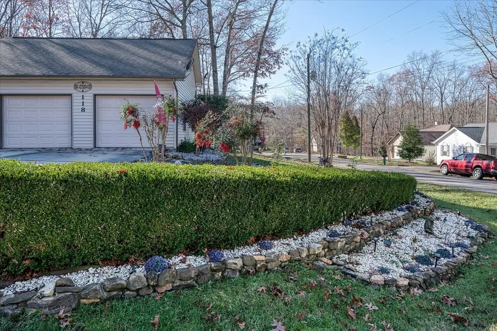 118 Glenwood Drive Crossville TN 38558