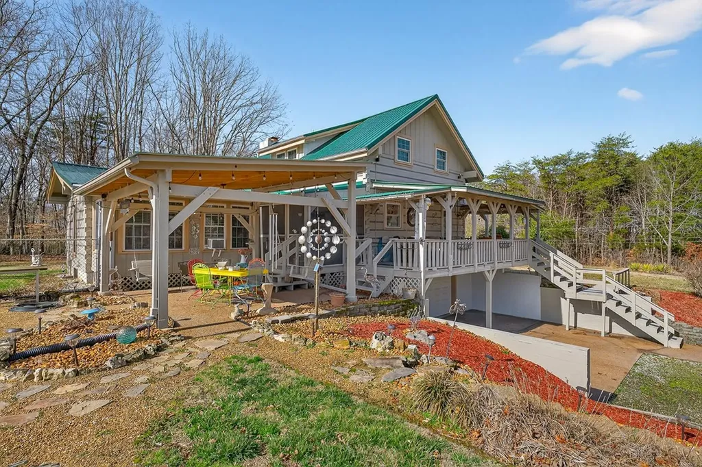 2680 Cummins Mill Road Cookeville TN 38501