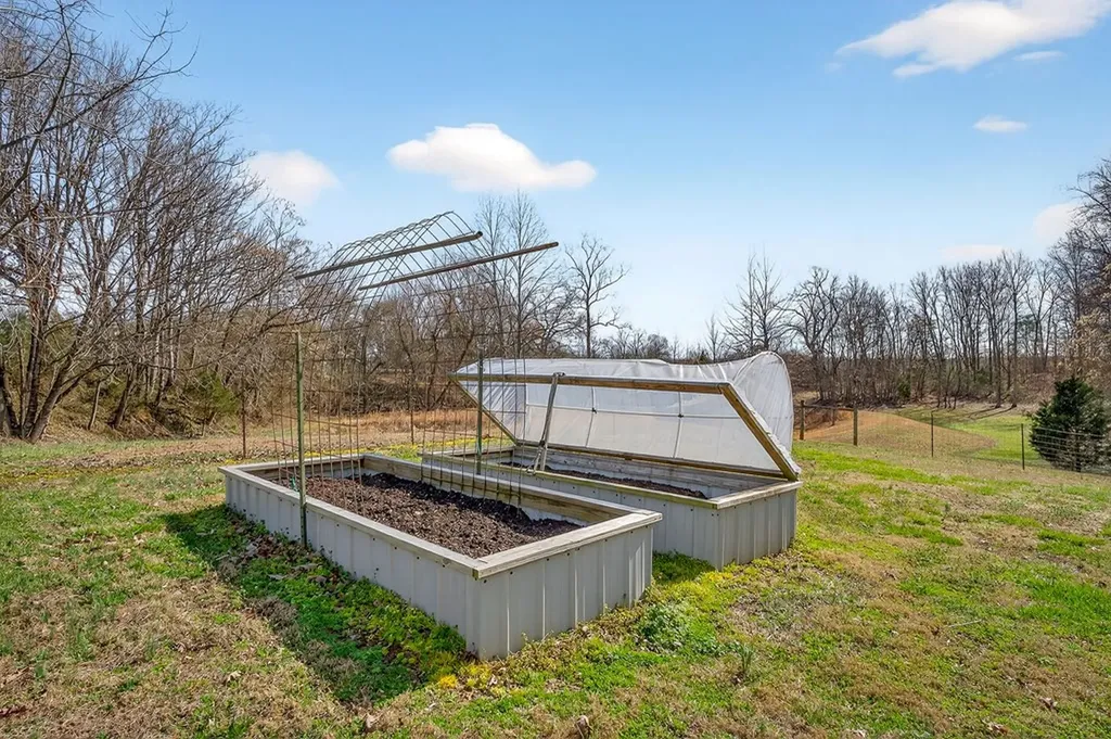 2680 Cummins Mill Road Cookeville TN 38501